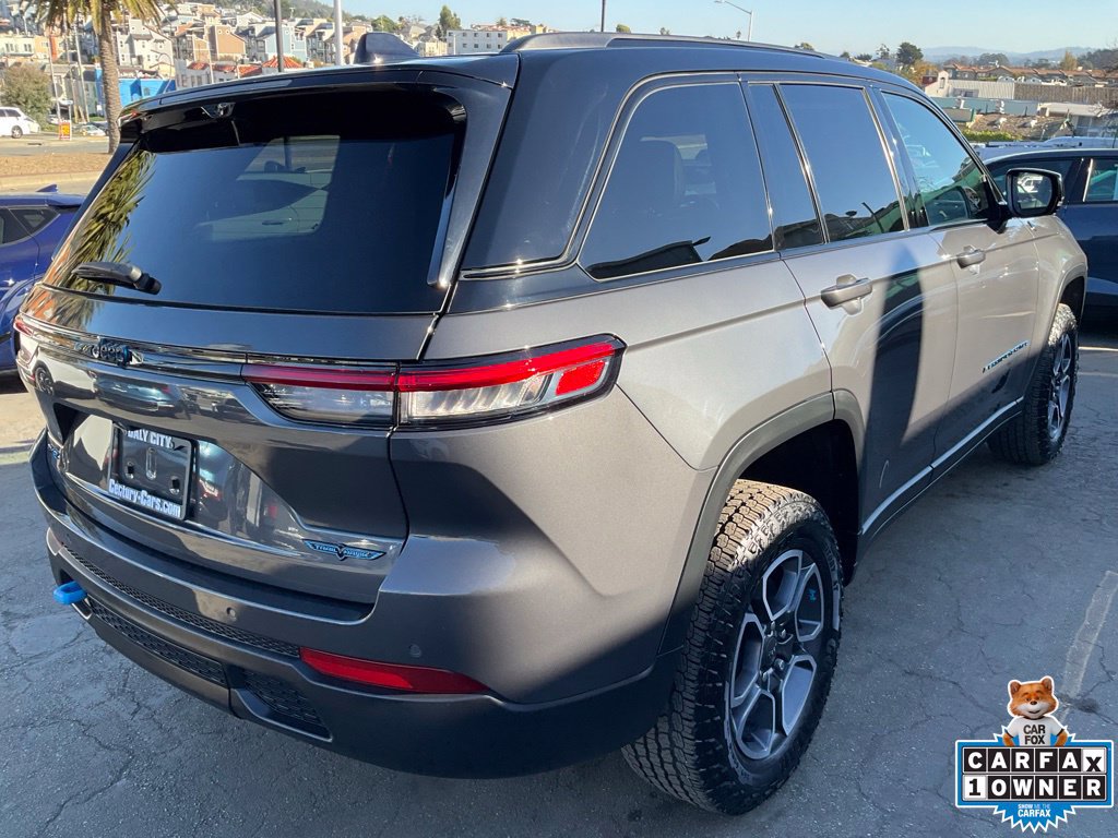 Used 2023 Jeep Grand Cherokee Trailhawk w/ Advanced Protech Group II AWD/4WD image 85