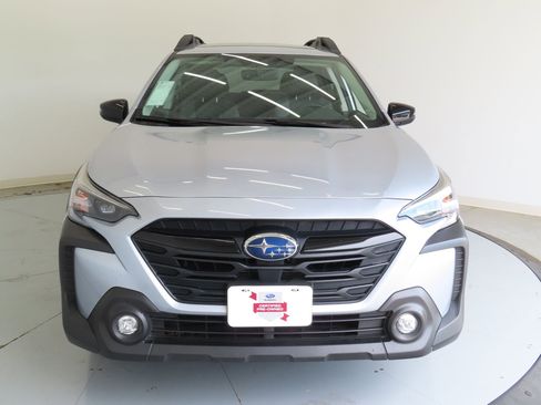 Certified 2025 Subaru Outback Onyx Edition image 11