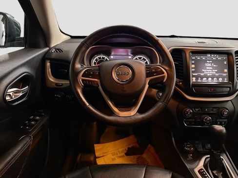 Used 2014 Jeep Cherokee Limited AWD/4WD image 21