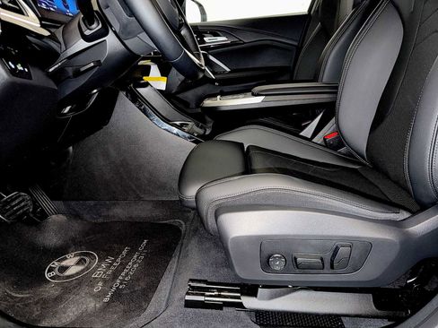 Used 2025 BMW X2 xDrive28i w/ Convenience Package image 10