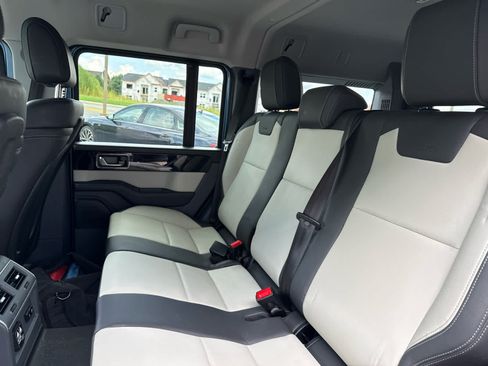 Used 2024 INEOS Grenadier Station Wagon AWD/4WD image 14