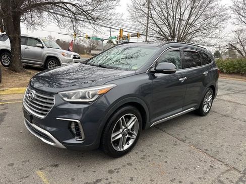 Used 2017 Hyundai Santa Fe Limited AWD/4WD image 3