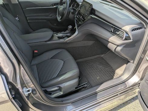 Used 2023 Toyota Camry SE w/ Audio Upgrade Package image 12