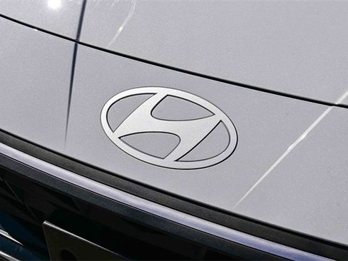 New 2026 Hyundai Elantra Sport image 14