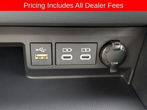 New 2026 Toyota Highlander Limited AWD/4WD image 25