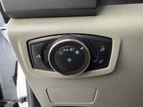 Used 2022 Ford F250 XLT w/ FX4 Off-Road Package image 20