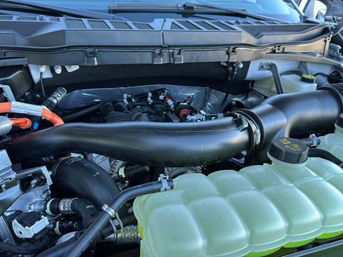 New 2025 Ford F150 Lariat w/ Equipment Group 502A High image 43