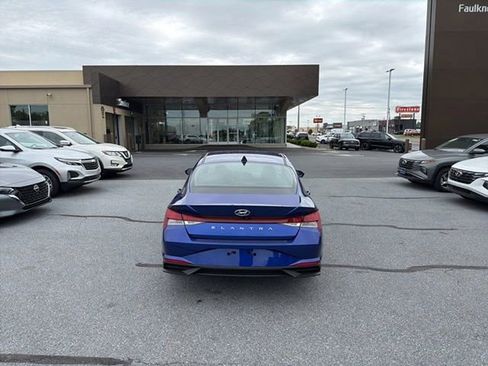 Certified 2023 Hyundai Elantra SEL FWD image 5