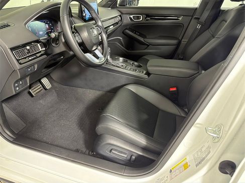 Used 2024 Honda Civic Sport Touring image 11