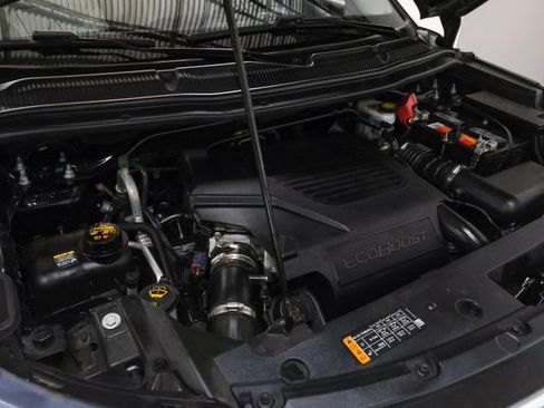 Used 2018 Ford Explorer Platinum image 49