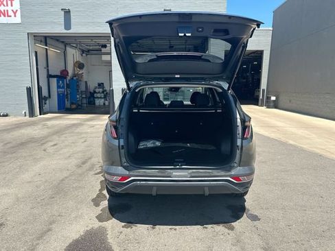 Used 2023 Hyundai Tucson SEL w/ Cargo Package AWD/4WD image 24