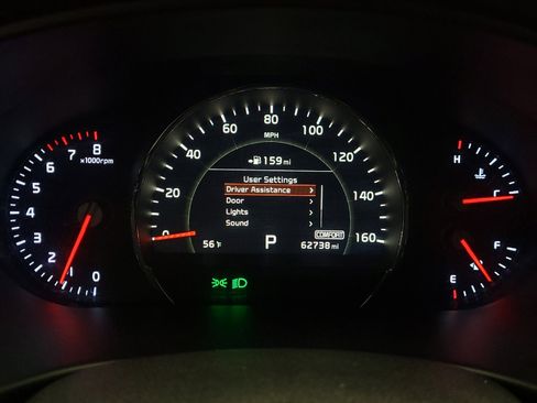 Used 2019 Kia Sorento SX image 23