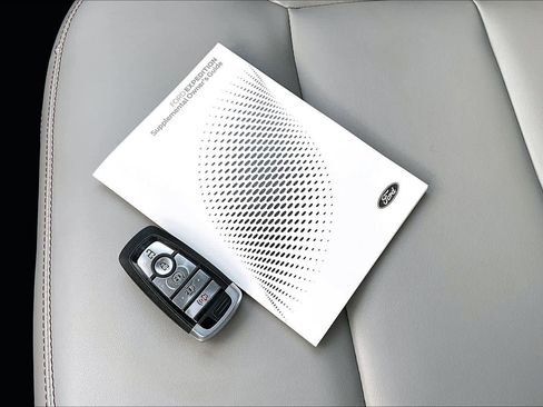 Used 2025 Ford Expedition Max Active image 15