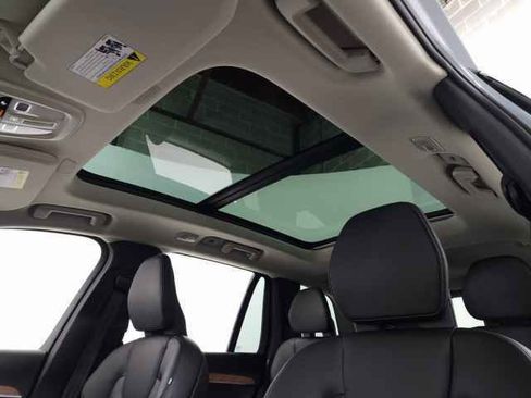 Certified 2023 Volvo XC90 B6 Core w/ Protection Package Premier image 19