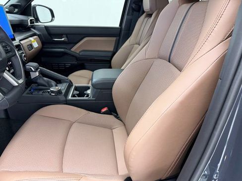 New 2026 Toyota 4Runner Limited image 28