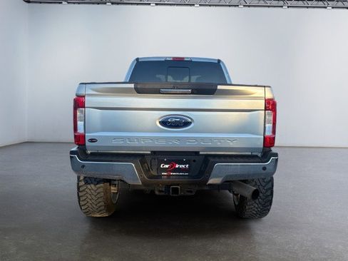 Used 2018 Ford F250 Lariat image 14