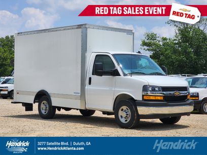 New 2024 Chevrolet Express 3500 w/ Power Convenience Package