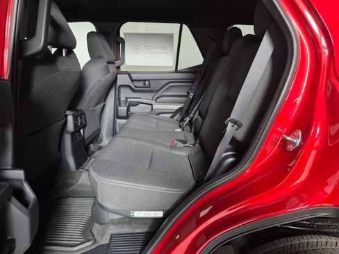 New 2026 Toyota 4Runner SR5 AWD/4WD image 29