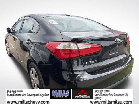 Used 2016 Kia Forte LX FWD image 4