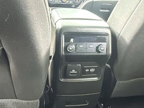 Used 2023 GMC Acadia SLE w/ Driver Convenience Package image 38