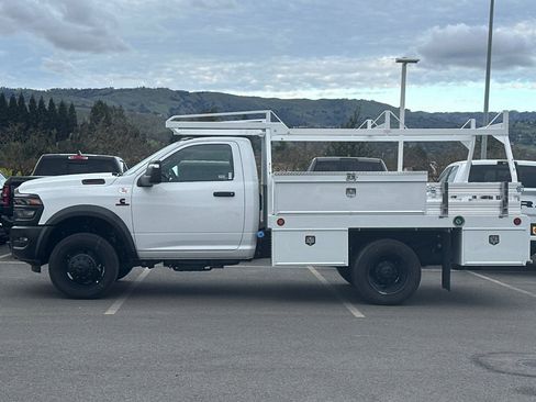 New 2026 RAM 5500 Tradesman image 7