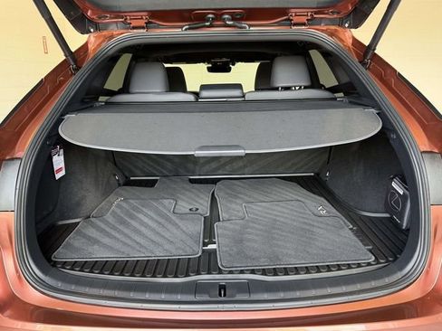 Used 2025 Lexus RX 350 Premium w/ Accessory Package AWD/4WD image 17