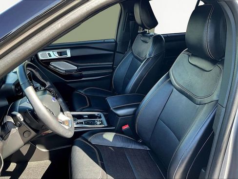 Used 2023 Ford Explorer ST w/ Equipment Group 401A image 24