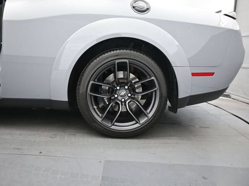 Used 2021 Dodge Challenger R/T Scat Pack RWD image 21