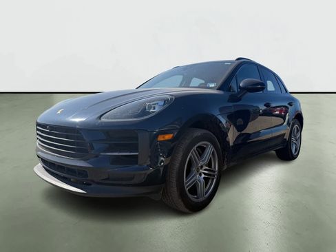 Used 2021 Porsche Macan S image 2