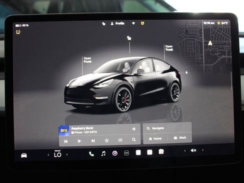 Used 2023 Tesla Model Y Performance image 30