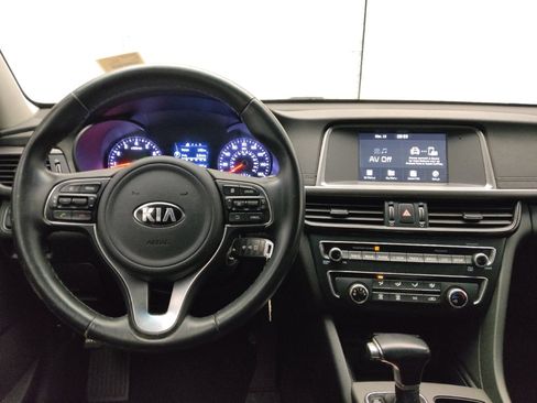 Used 2018 Kia Optima S w/ Panoramic Sunroof Package image 22