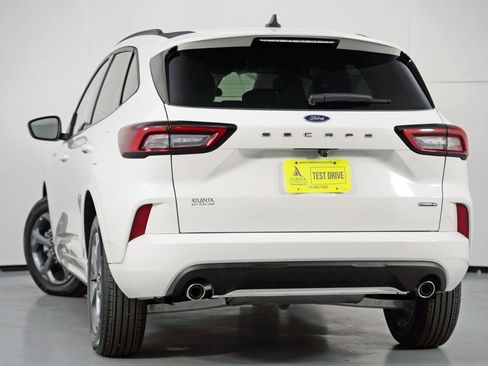 Used 2024 Ford Escape ST-Line Select image 5