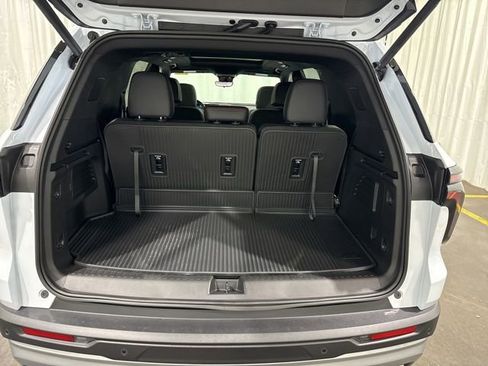 New 2026 Chevrolet Traverse Z71 w/ Enhanced Driving Package image 13