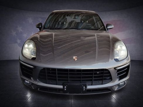 Used 2015 Porsche Macan S w/ Premium Package Plus AWD/4WD image 8