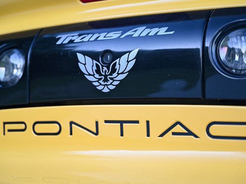Used 2002 Pontiac Firebird Trans Am RWD image 27
