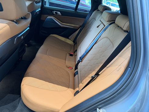 New 2026 BMW X5 xDrive40i AWD/4WD image 13