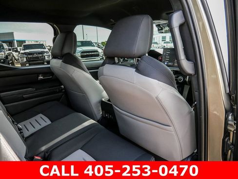 Used 2025 Toyota Tacoma TRD Off-Road AWD/4WD image 48