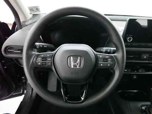 Certified 2025 Honda HR-V LX image 16