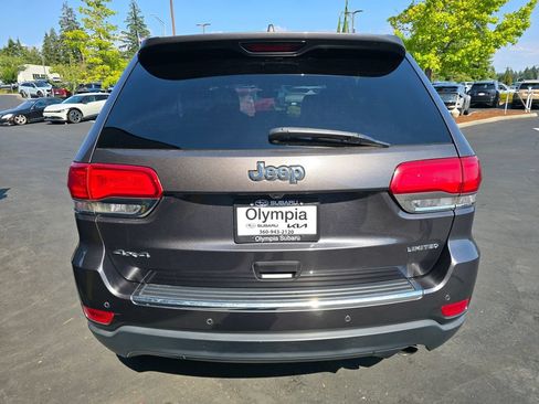 Used 2017 Jeep Grand Cherokee Limited w/ Luxury Group II AWD/4WD image 5