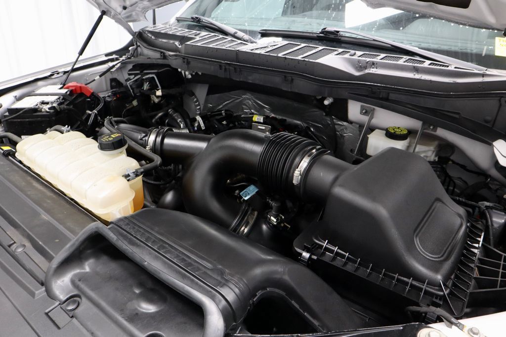 Used 2023 Ford F150 XLT w/ Equipment Group 302A High AWD/4WD image 17
