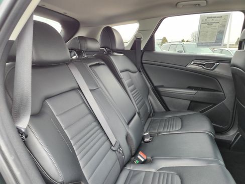 Used 2023 Kia Sportage SX image 16