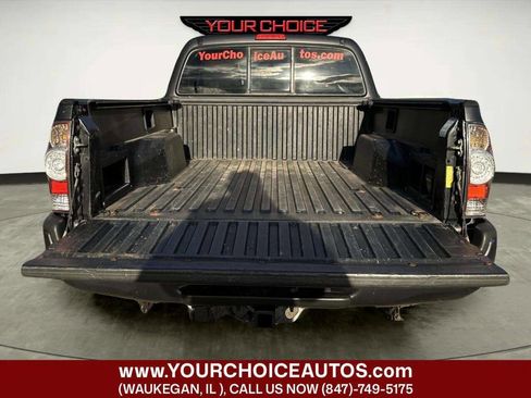 Used 2011 Toyota Tacoma 4x4 Access Cab V6 w/ TRD Sport Pkg image 13