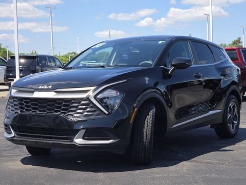 Used 2023 Kia Sportage LX FWD image 12