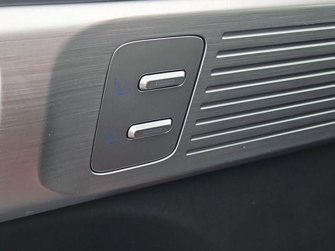 New 2025 Hyundai Santa Fe Limited image 12