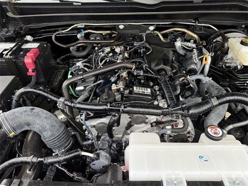 Used 2025 Toyota Tacoma SR image 30