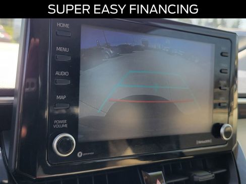 Used 2022 Toyota Corolla LE image 25