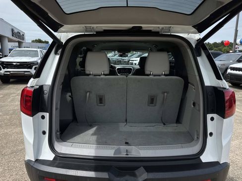 Used 2019 GMC Acadia SLT FWD image 8