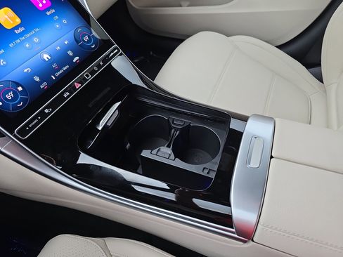 New 2026 Mercedes-Benz C 300 4MATIC Sedan image 24