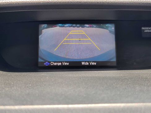 Used 2016 Honda CR-V LX image 17