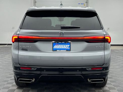 New 2026 Buick Enclave Sport Touring w/ Power Package image 10